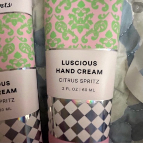 IPSY.. Refreshments Luscious Hand Cream Set with Floral Gift Box - Picture 8 of 10